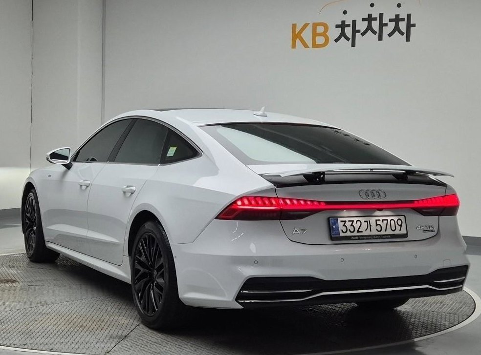 아우디 A7 45 TDI 콰트로 프리미엄 사진 4