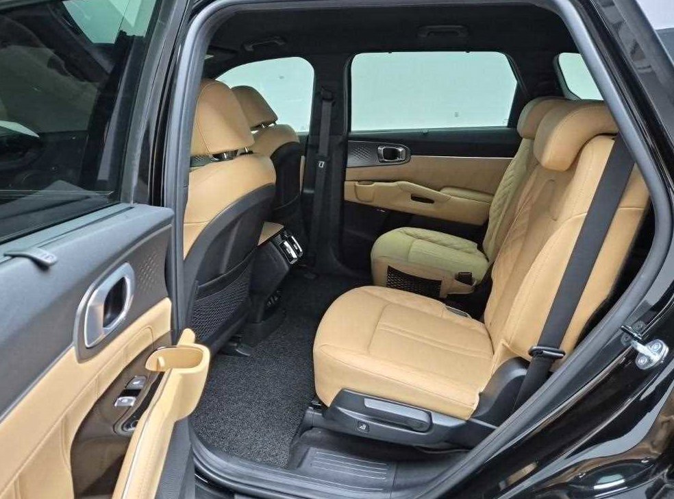 기아 쏘렌토 HEV 1.6 2WD 그래비티 사진 12