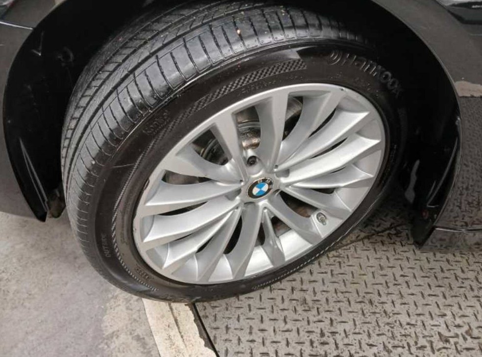 BMW 5시리즈 520i 럭셔리 사진 20