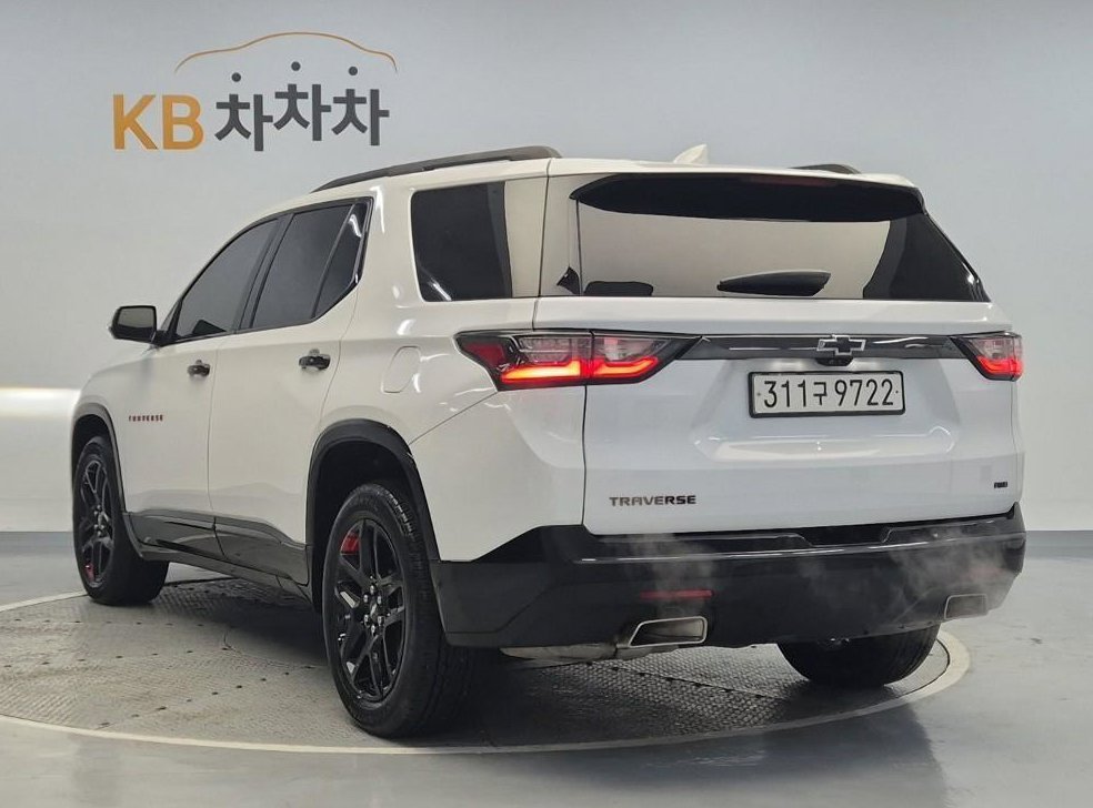 쉐보레 트래버스 3.6 AWD 레드라인 사진 3