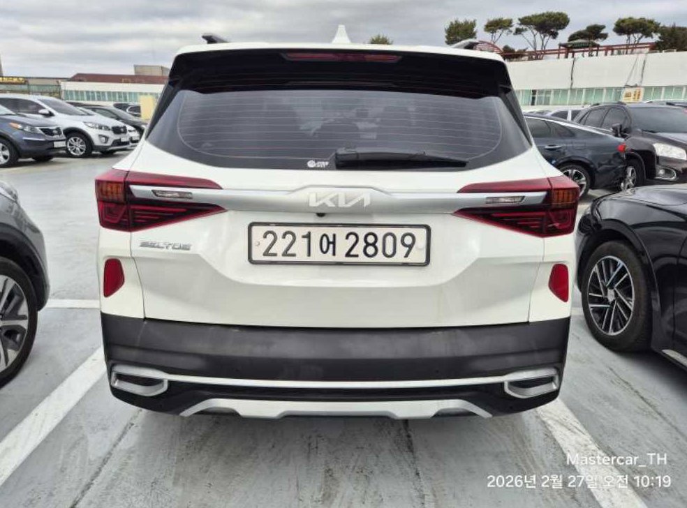 기아 셀토스 가솔린 1.6 터보 2WD 사진 4