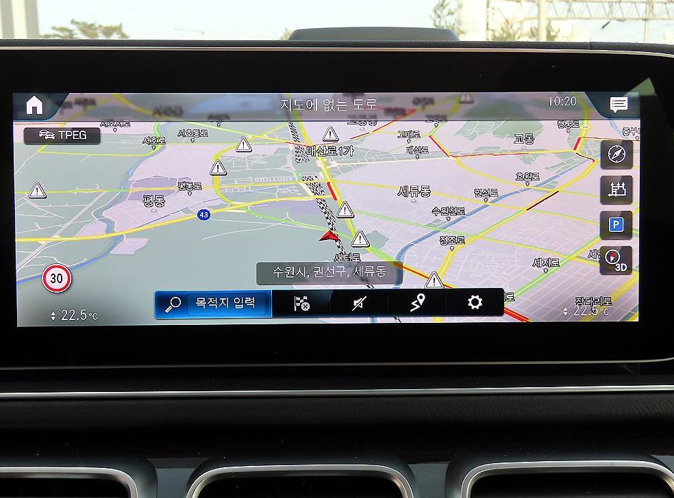 벤츠 GLE 클래스 GLE 300d 4MATIC 사진 14