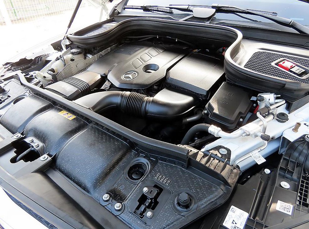 벤츠 GLE 클래스 GLE 300d 4MATIC 사진 19