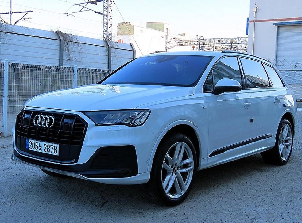 아우디 Q7 45 TDI 콰트로 프리미엄 사진 2
