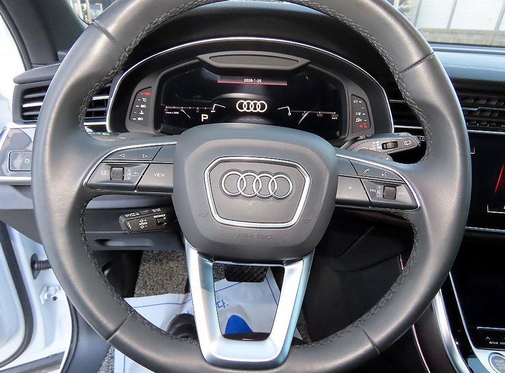 아우디 Q7 45 TDI 콰트로 프리미엄 사진 8
