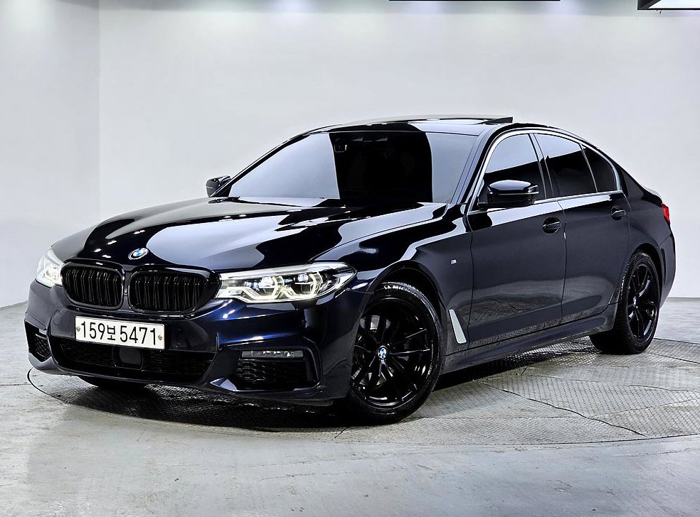 BMW 5시리즈 520d M 스포츠 플러스