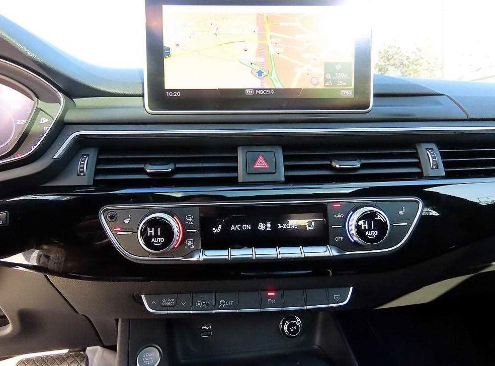 아우디 A5 45 TFSI 콰트로 프리미엄 스포트백 사진 14