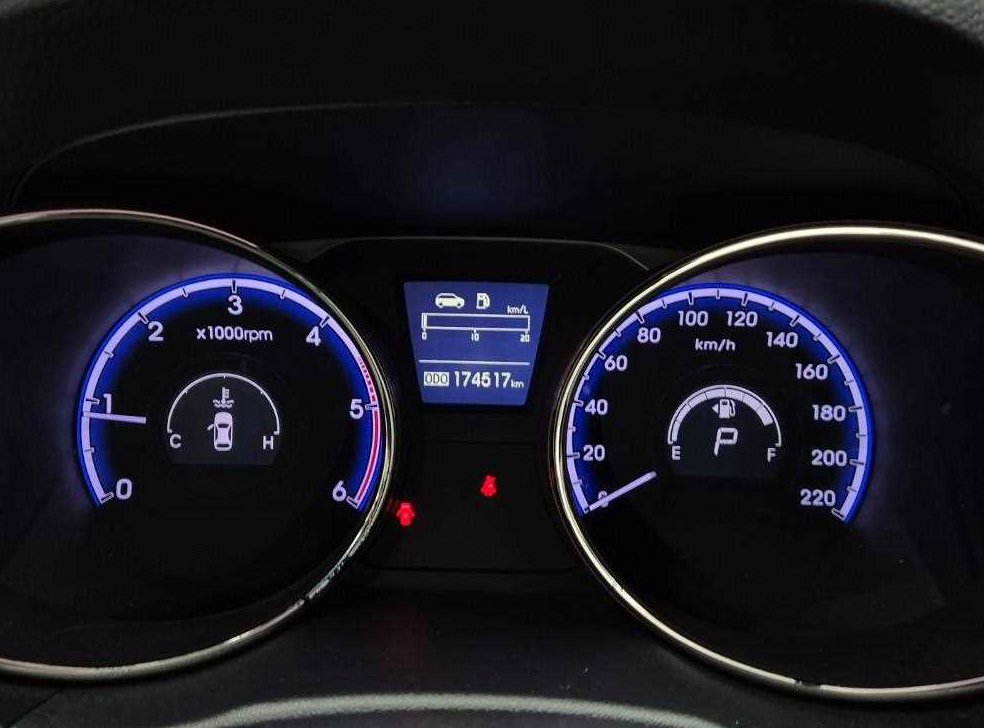 현대 투싼 2WD VGT LX20 사진 6