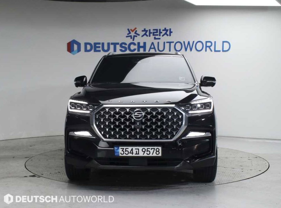 KG모빌리티(쌍용)  렉스턴 디젤 2.2 4WD 더 블랙 사진 3