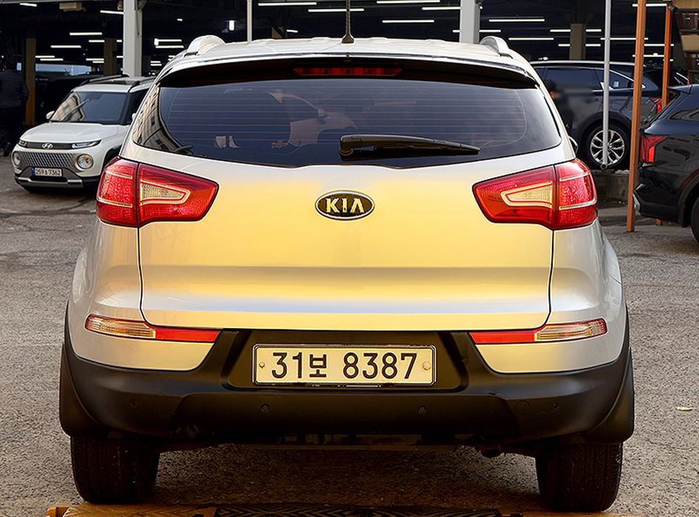 기아 스포티지 2WD TLX 사진 3