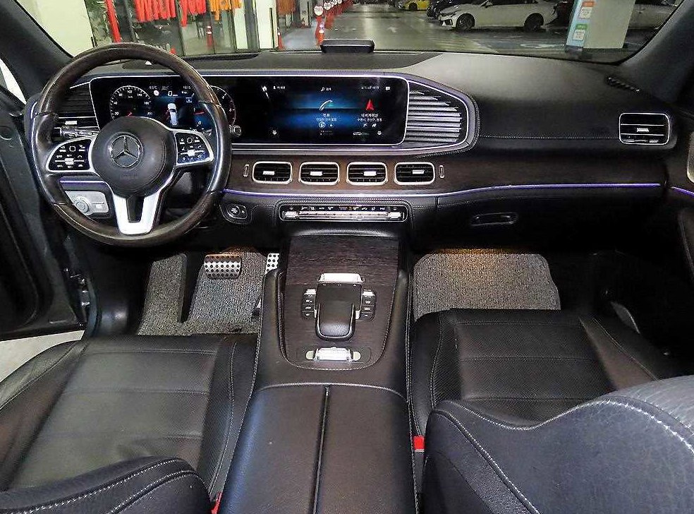 벤츠 GLS 클래스 GLS 400d 4MATIC 사진 10