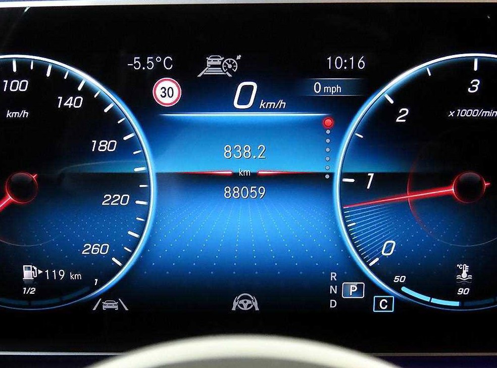 벤츠 GLS 클래스 GLS 400d 4MATIC 사진 9