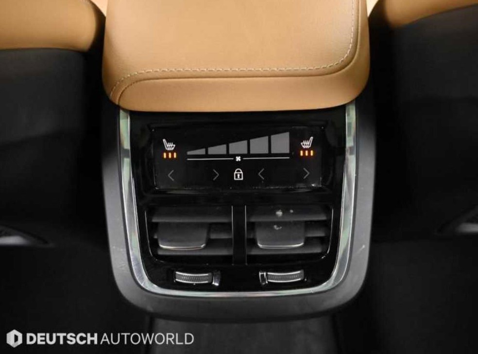 볼보 XC60 B5 AWD 얼티메이트 브라이트 사진 16