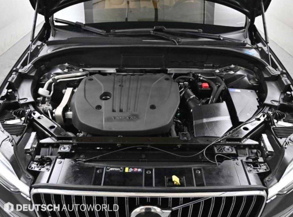 볼보 XC60 B5 AWD 얼티메이트 브라이트 사진 6
