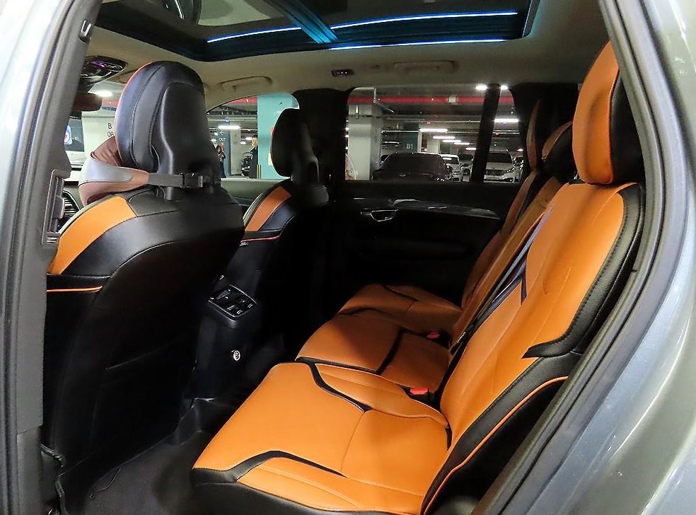 볼보 XC90 2.0 T6 AWD 사진 7