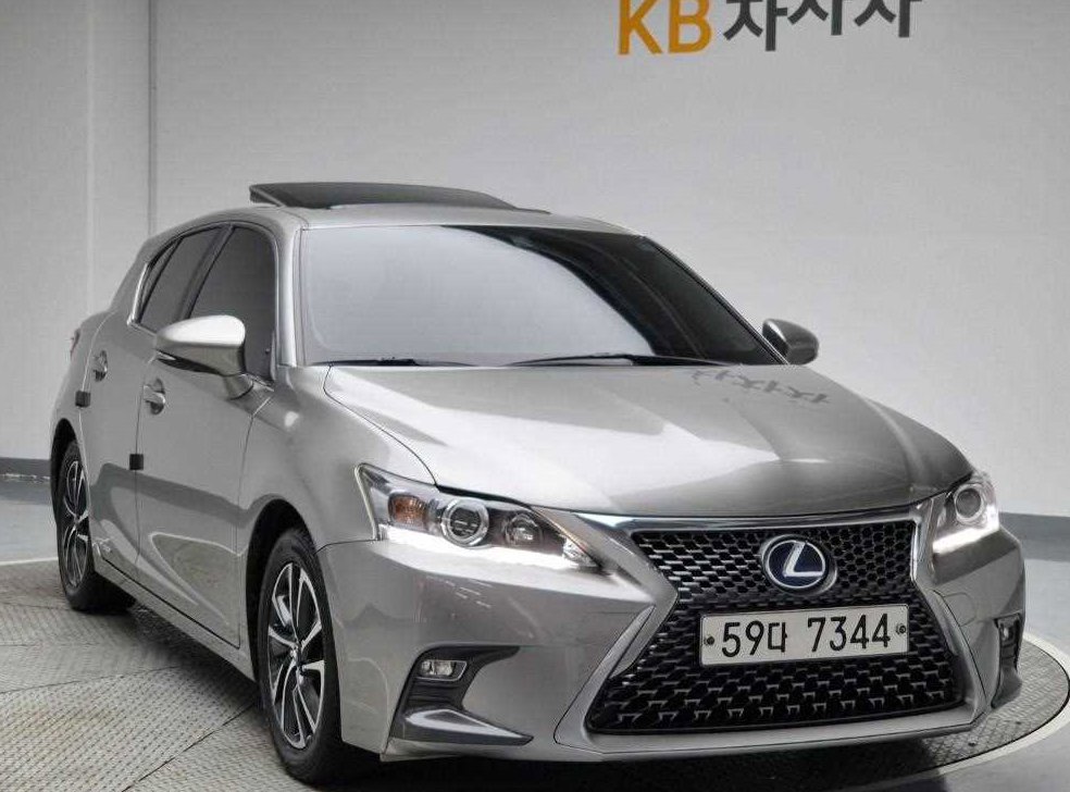 렉서스 CT CT200H 사진 4