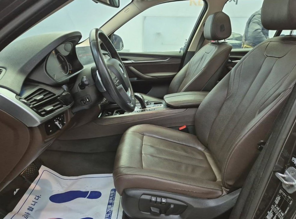 BMW X5 xDrive 30d 사진 11