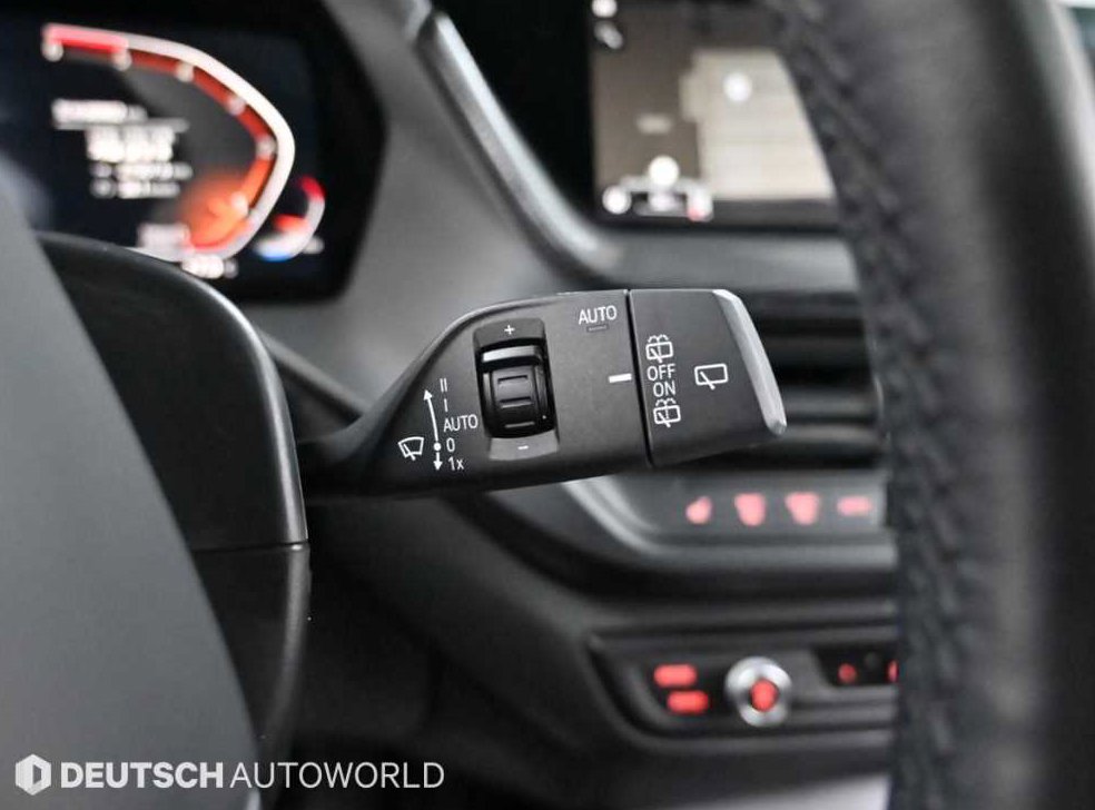 BMW 1시리즈 118d M 스포츠 퍼스트 에디션 사진 17