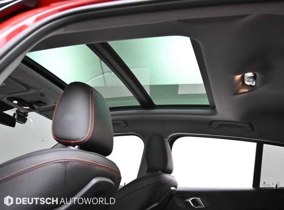 BMW 1시리즈 118d M 스포츠 퍼스트 에디션 사진 19