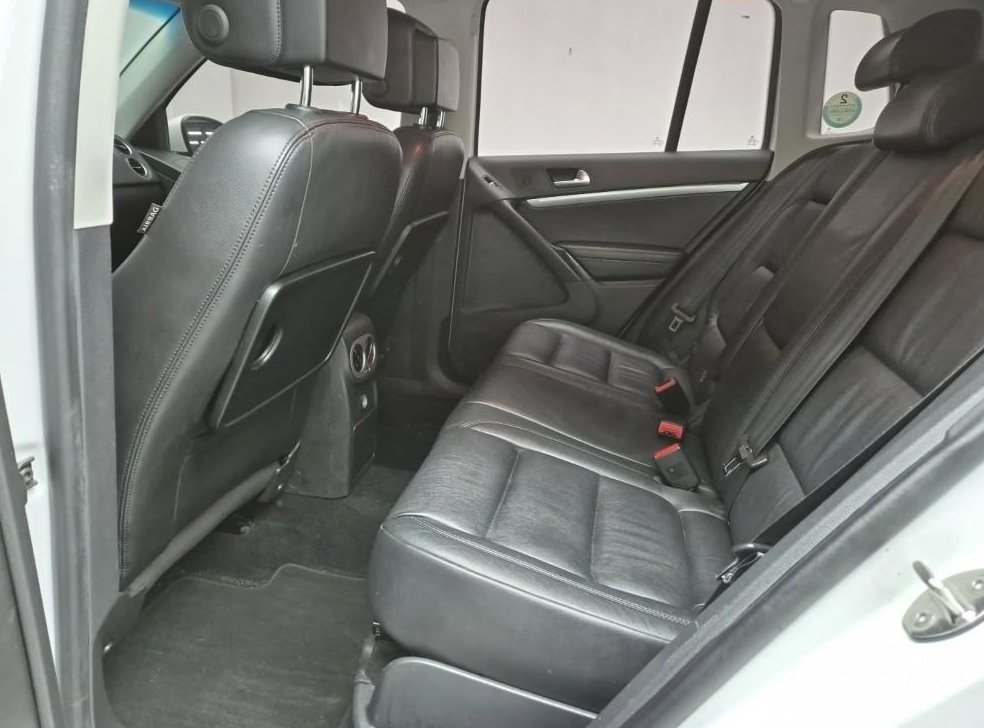 폭스바겐 티구안 2.0 TDI 컴포트 사진 11