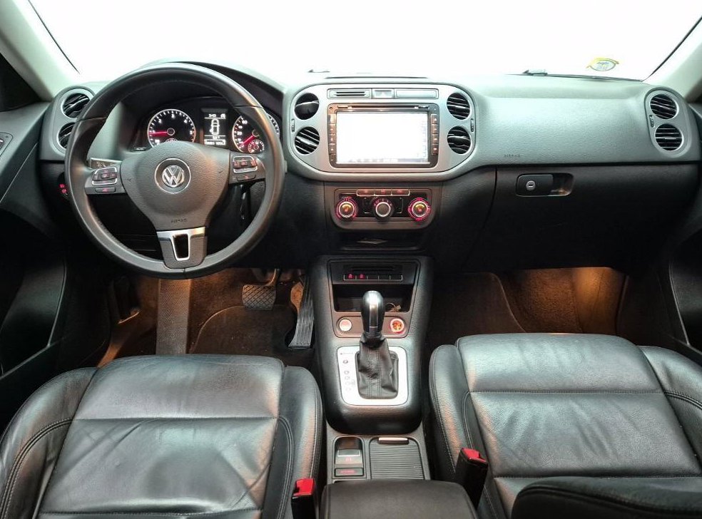 폭스바겐 티구안 2.0 TDI 컴포트 사진 13