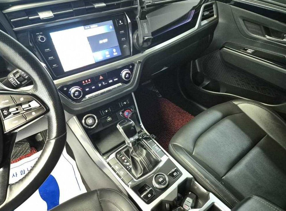 KG모빌리티(쌍용)  코란도 2WD 가솔린 1.5 C5 플러스 사진 10