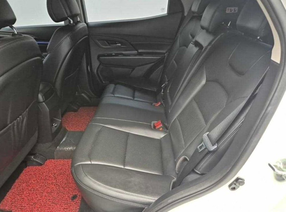 KG모빌리티(쌍용)  코란도 2WD 가솔린 1.5 C5 플러스 사진 12