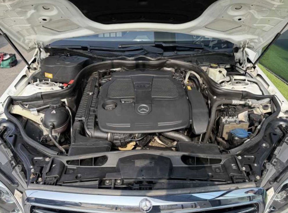 벤츠 E 클래스 E300 엘레강스 사진 4