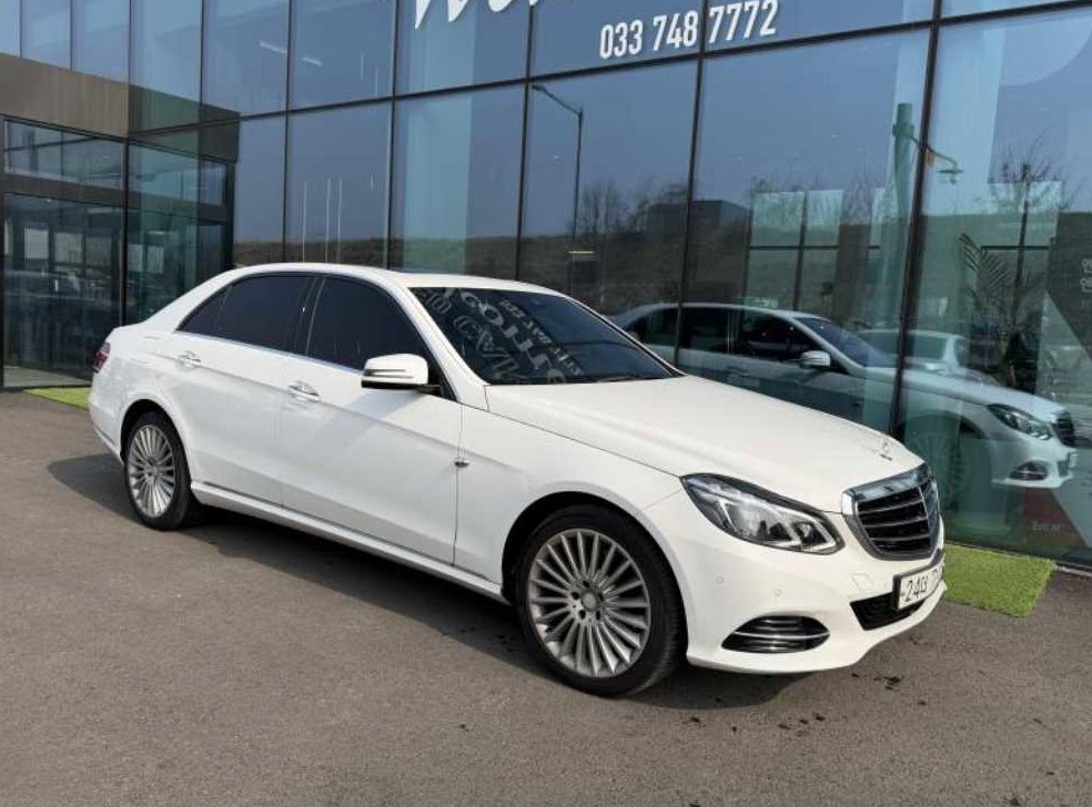 벤츠 E 클래스 E300 엘레강스 사진 6