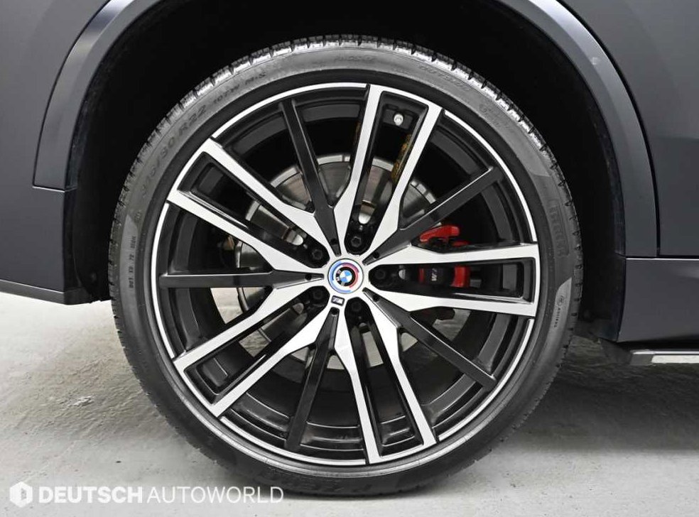 BMW X5 M50i 사진 5