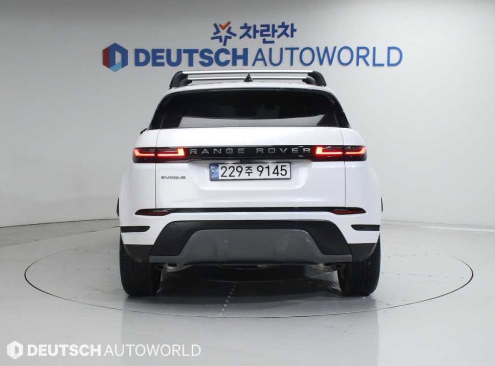 랜드로버 레인지로버 이보크 P250 R-다이나믹 SE 사진 4