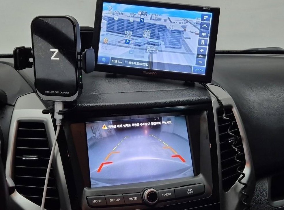KG모빌리티(쌍용)  티볼리 디젤 2WD 1.6 LX 사진 14