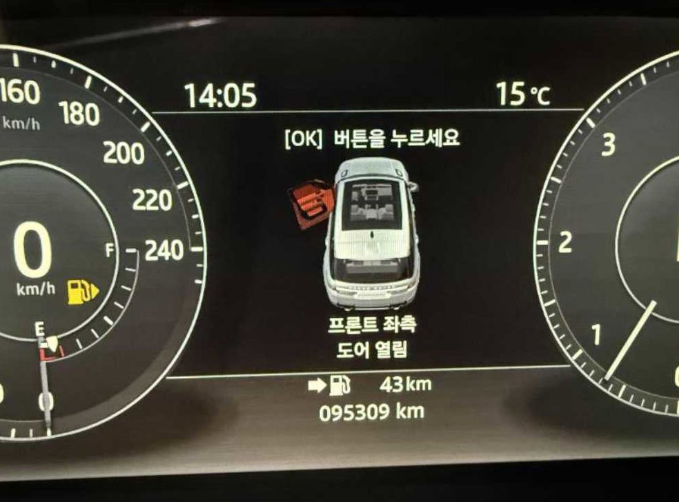 랜드로버 레인지로버 스포츠 3.0 SDV6 HSE 다이나믹 사진 17