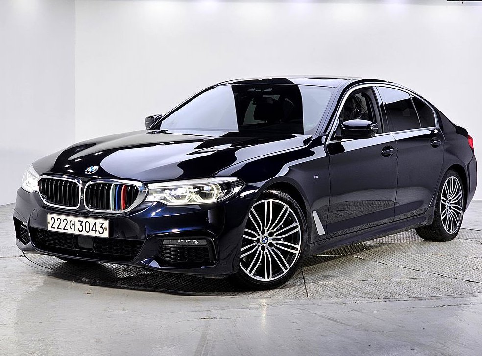 BMW 5시리즈 530i xDrive M 스포츠 플러스