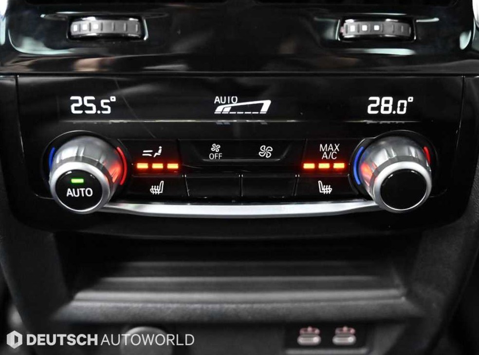 BMW 5시리즈 530e M 스포츠 사진 16