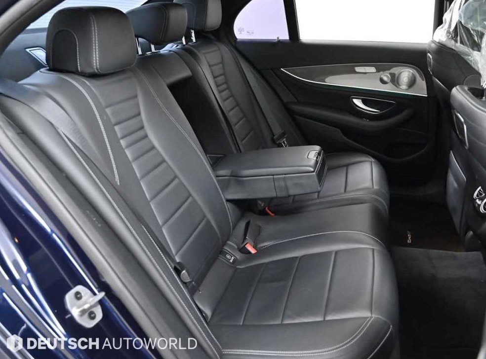 벤츠 E 클래스 E350 4MATIC AMG LINE 사진 12