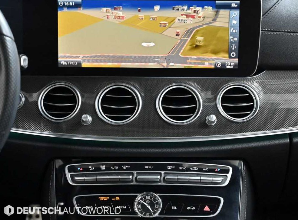벤츠 E 클래스 E350 4MATIC AMG LINE 사진 14