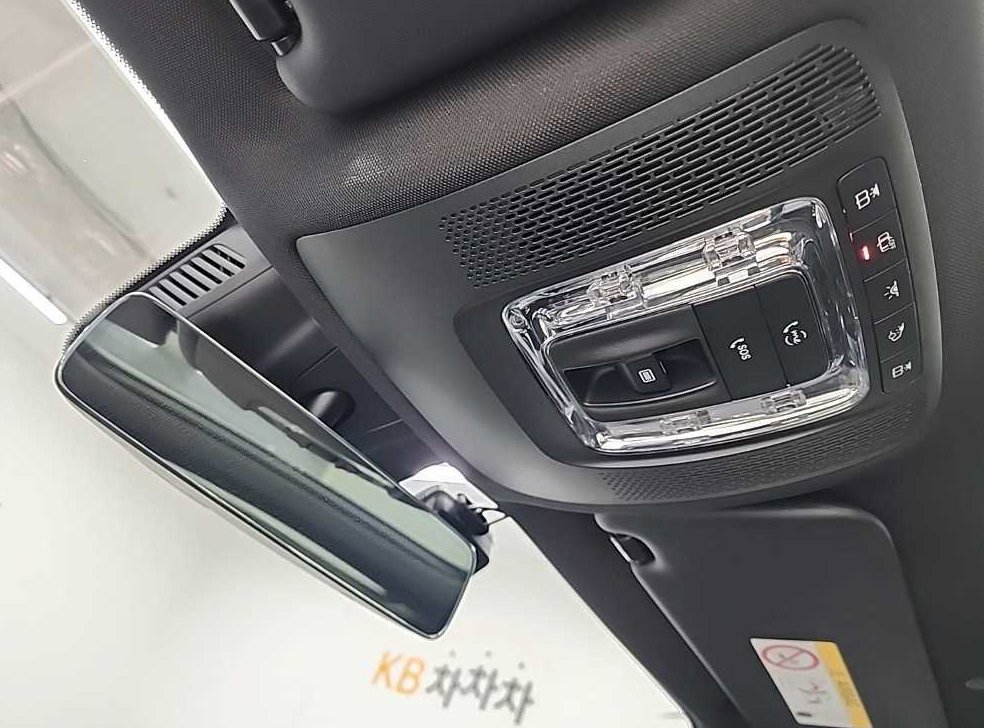 벤츠 GLB 클래스 GLB 250 4MATIC 사진 16