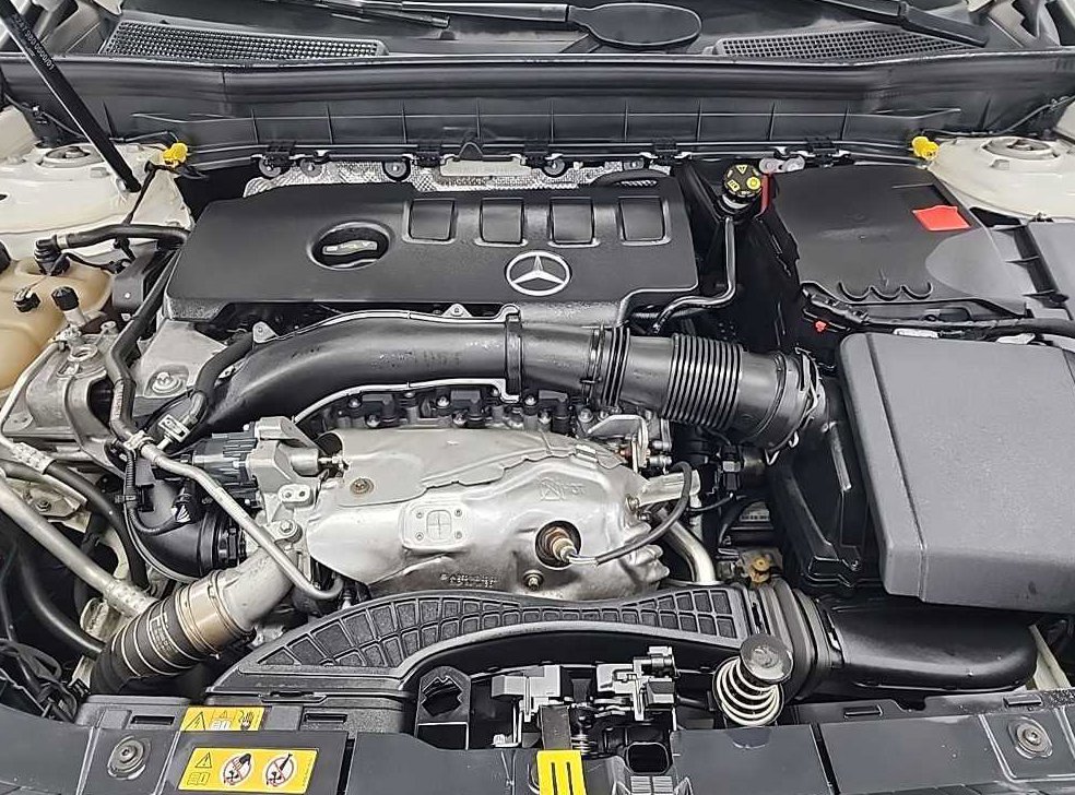 벤츠 GLB 클래스 GLB 250 4MATIC 사진 5