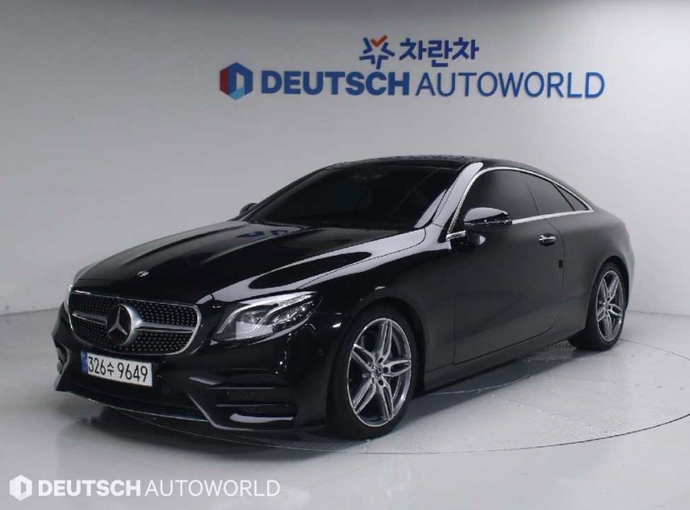 벤츠 E 클래스 E220d 쿠페