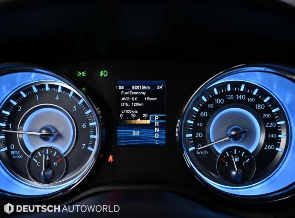 크라이슬러 300C 3.6 사진 8