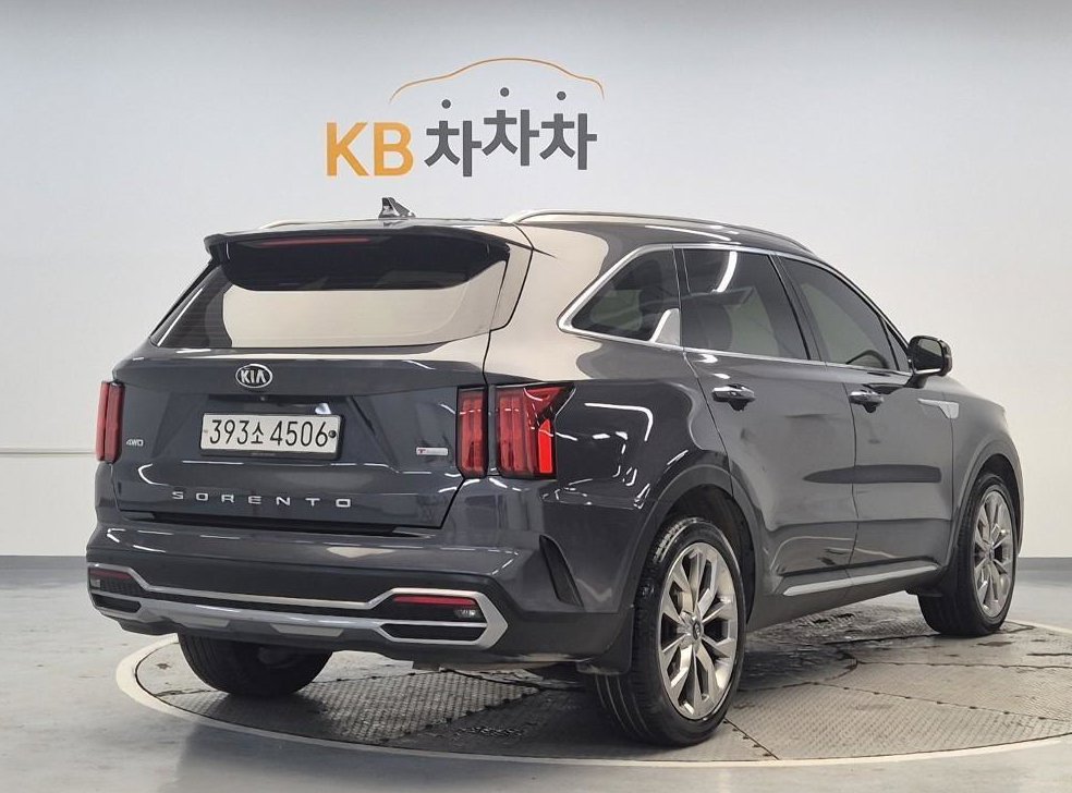기아 쏘렌토 가솔린 2.5T 4WD 시그니처 사진 3