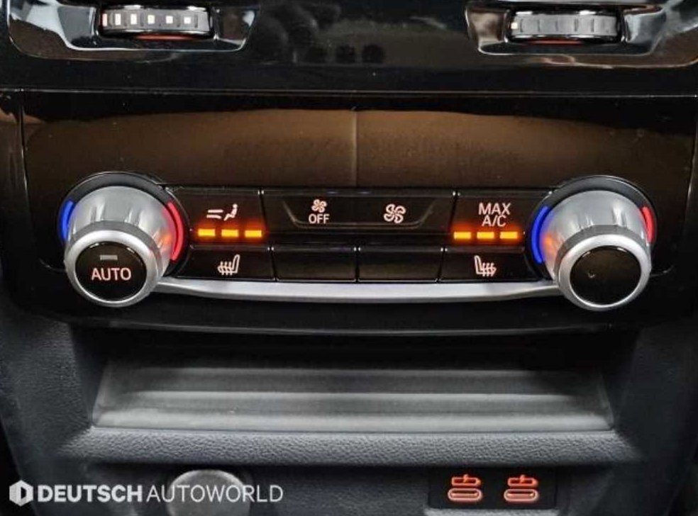 BMW 5시리즈 520i M 스포츠 사진 16