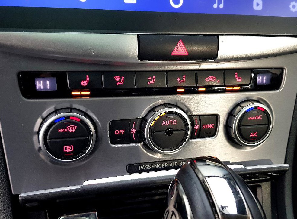 폭스바겐 CC 2.0 TDI 블루모션 사진 11