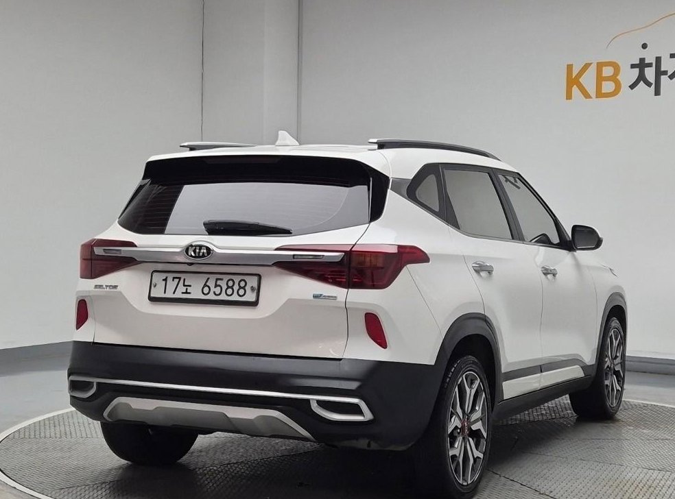 기아 셀토스 디젤 1.6 2WD 사진 3