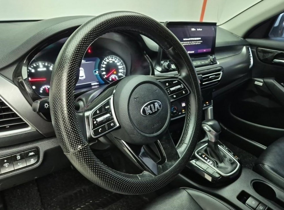 기아 셀토스 디젤 1.6 2WD 사진 9