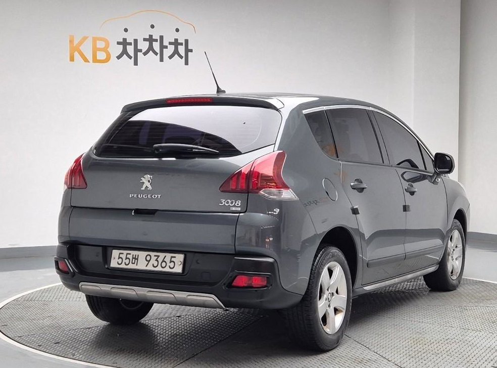 푸조 3008 1.6 e-HDI Active 사진 3