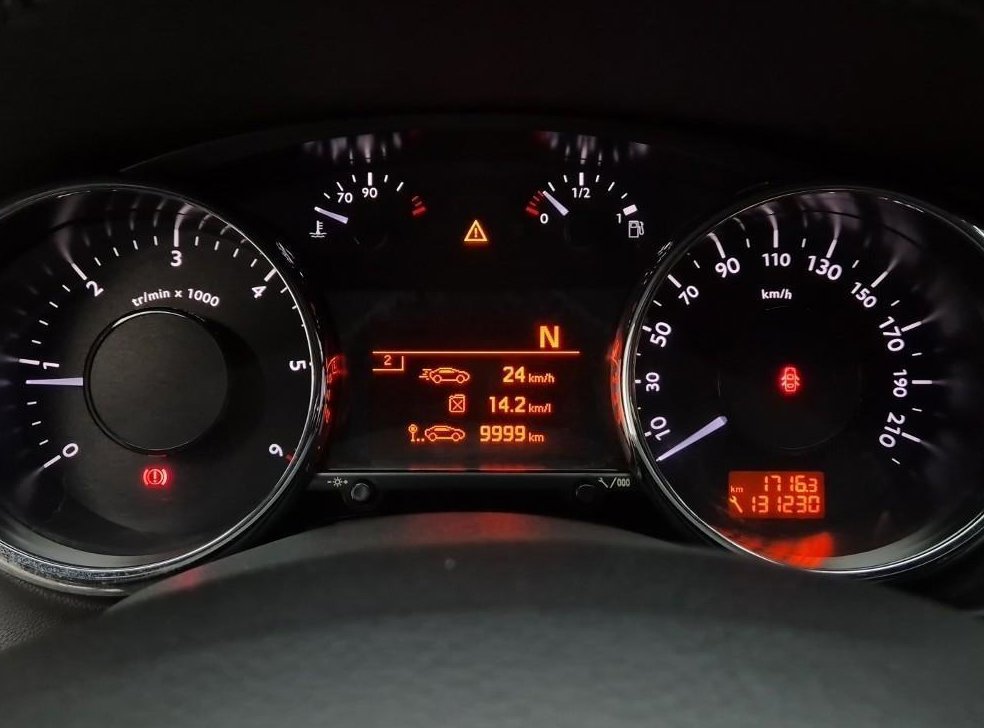 푸조 3008 1.6 e-HDI Active 사진 6