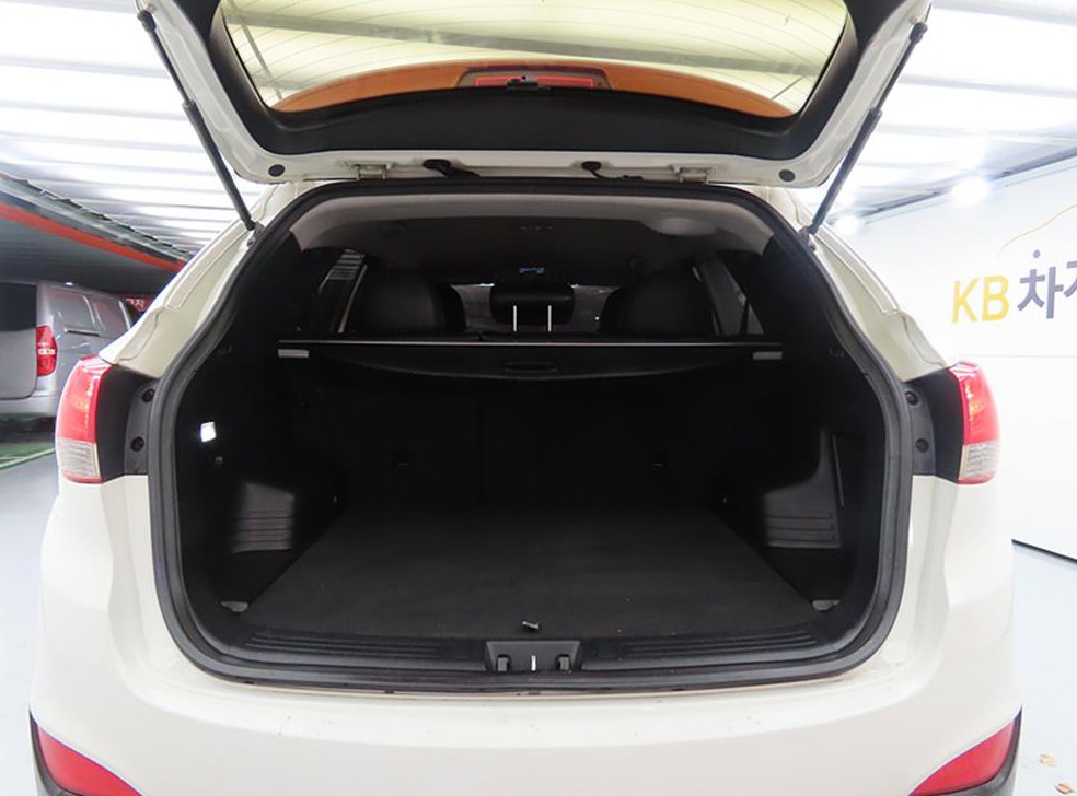 현대 투싼 2WD VGT LX20 사진 18