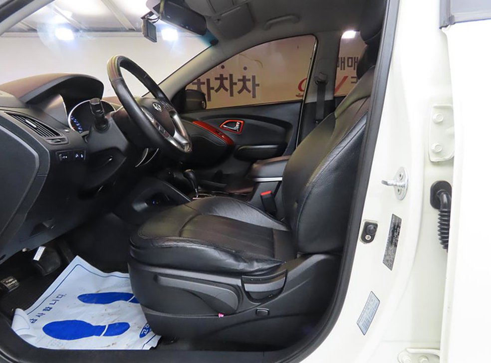 현대 투싼 2WD VGT LX20 사진 5